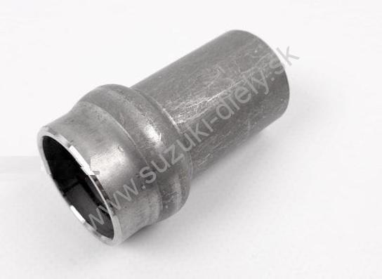 Vymedzovacie puzdro diferenciálu na hruške Suzuki