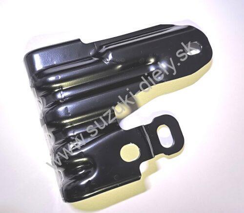 Predný držiak Swift pravý kovový 72481-68L00